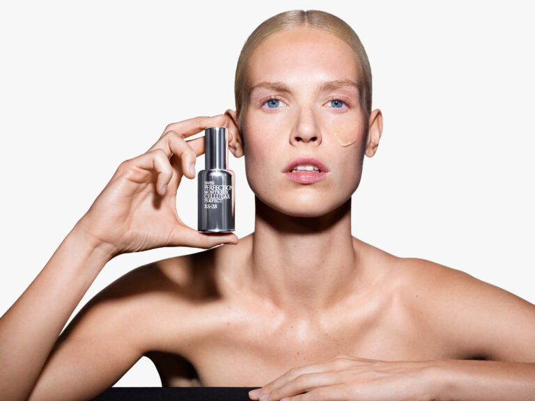 #1 RS-28_Rejuvenation_Serum_Model